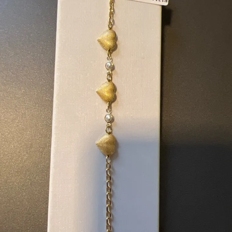 PULSEIRA CORAÇÕES CRAQ. PEROLAS