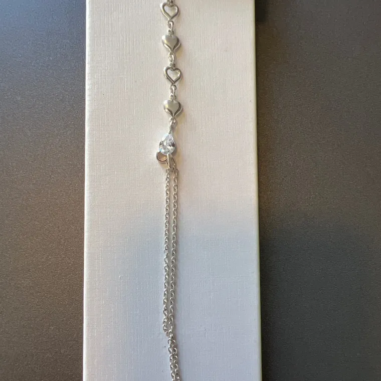 PULSEIRA DOIS FIOS CORAÇÕES PULSEIRA DOIS FIOS CORAÇÕES