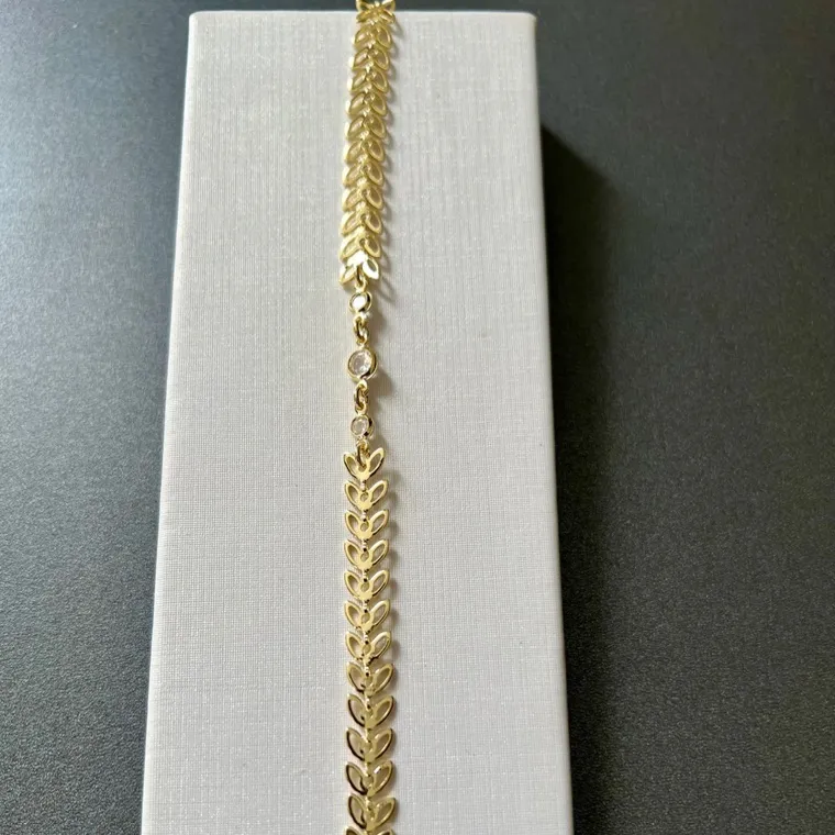 PULSEIRA FOLHAS PEDRAS