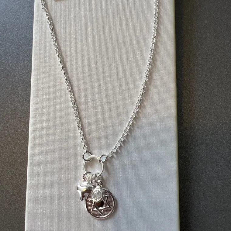 PULSEIRA PINJENTES PULSEIRA PINJENTES