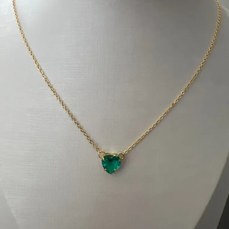 COLAR CORAÇÃO PEDRA COLAR CORAÇÃO PEDRA