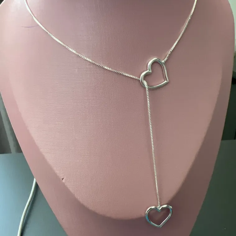 COLAR LONGO GRAV. CORAÇÕES