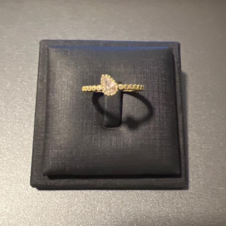 A1028 ANEL GOTA ZIRCONIAS