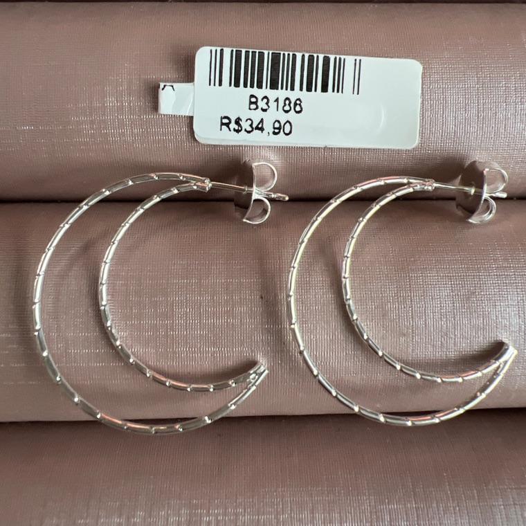 B3186 BRINCO ARGOLA LUA