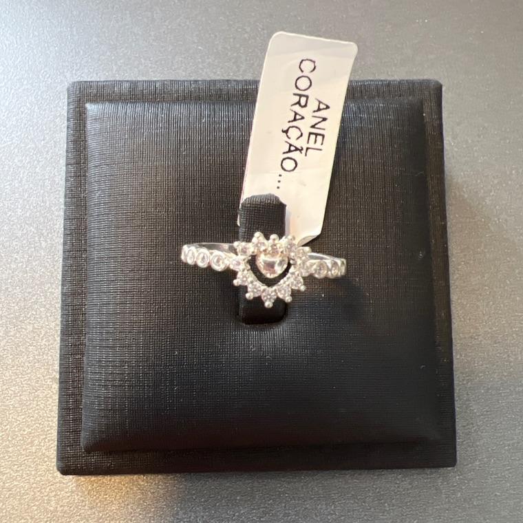 ANEL  CORAÇÃO ZIRCONIAS