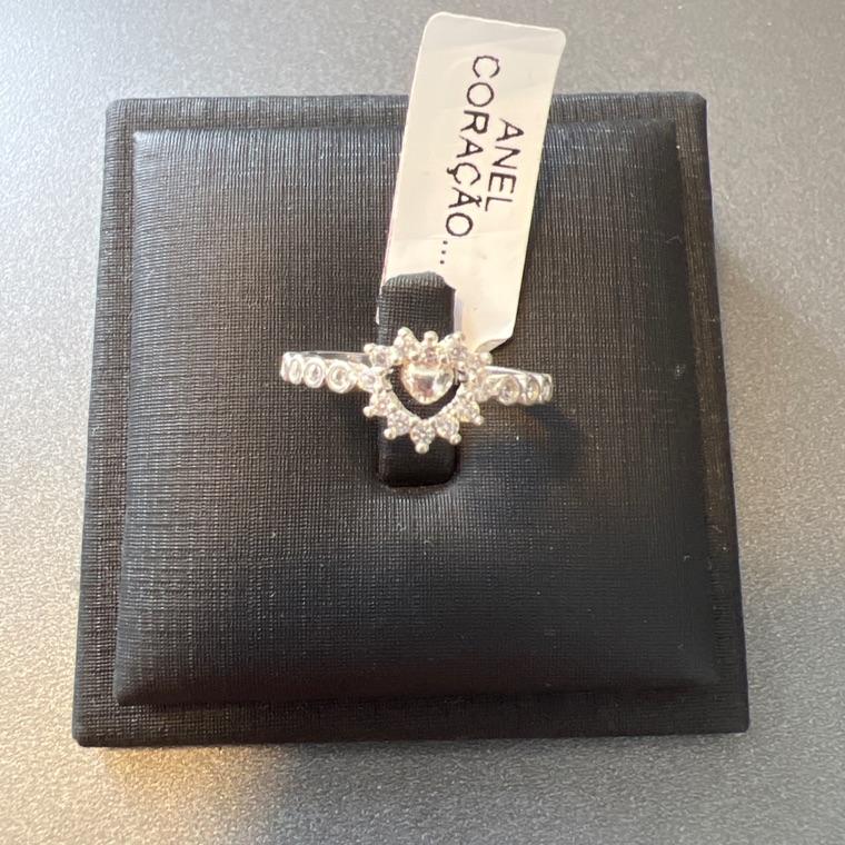 ANEL  CORAÇÃO ZIRCONIAS