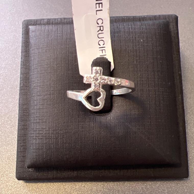 ANEL CRUCIFIXO ZIRC CORAÇÃO