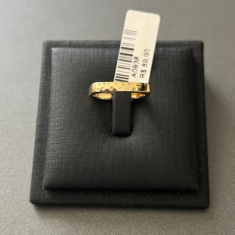 ANEL QUADRADO ZIRCONIAS