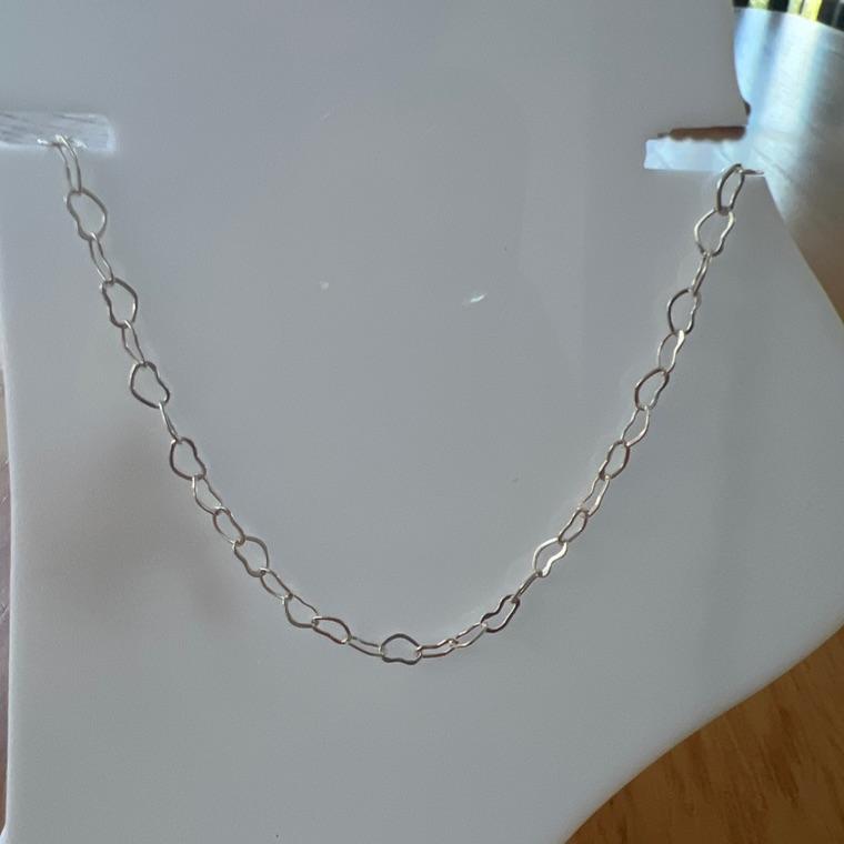 T0273 TORNOZELEIRA CORAÇÕES VAZADO