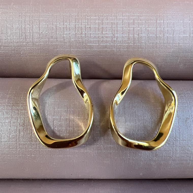 B3252 BRINCO MINIMALISTA