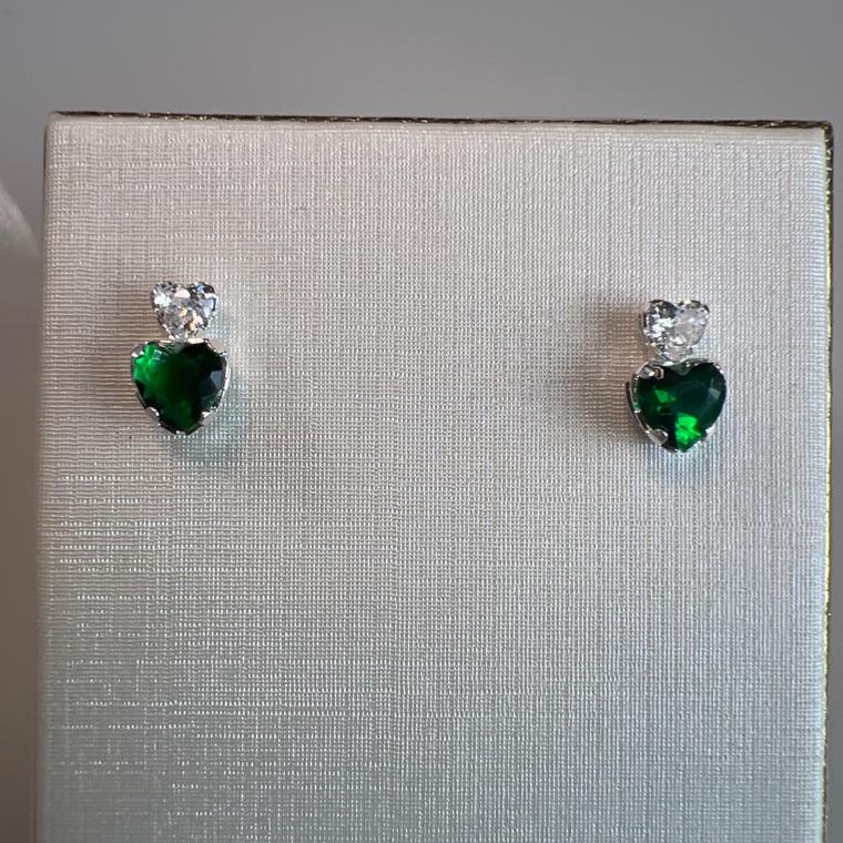 B3300 BRINCO PEDRA CORAÇÃO ZIRCONIA