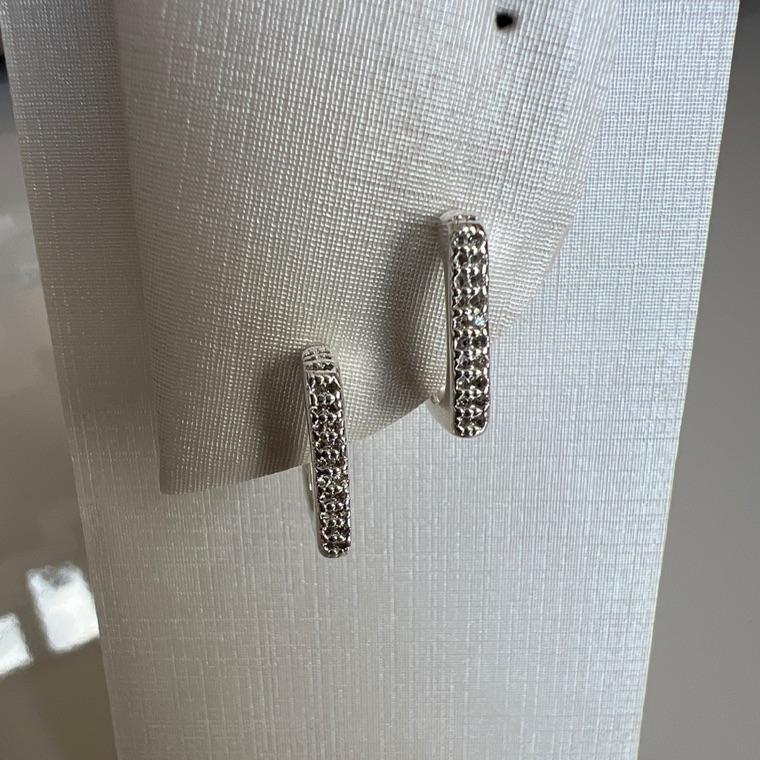 B3312 ARGOLA QUADRADA ZIRCONIAS